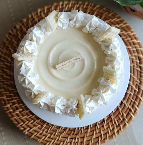 White Chocolate Truffle Cake